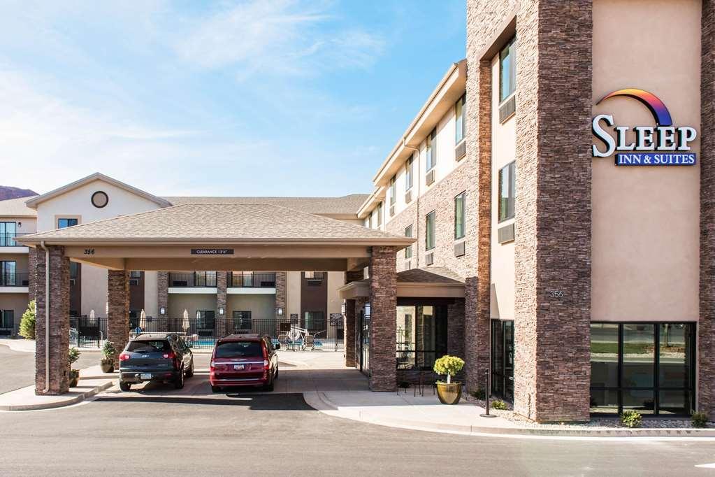 Sleep Inn & Suites Moab Near Arches National Park Exterior foto